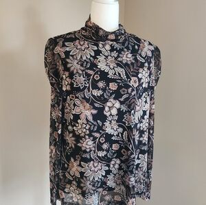 Jane and Delancey Black Floral Blouse
